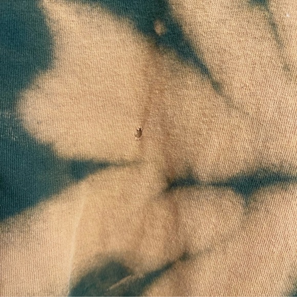 Upcycled, tie dyed Yukon graphic t-shirt. - Picture 4 of 5